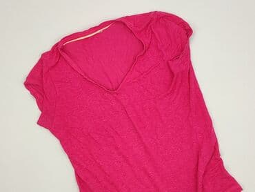 t shirty magenta: Women`s T-shirt, size S — 2