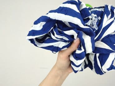 взуття жіноче олх: Брюки жіночі, розмір M — 4
