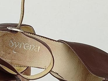 mcqueen klapki: Sandały damskie, rozmiar 40 — 6
