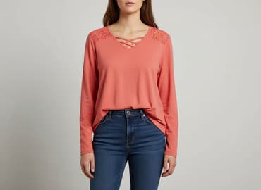 michael kors bluzki damskie: Atlas for Women, Women's blouse, XL at lalafo.pl — 6 michael kors bluzki damskie: Atlas for Women, Women's blouse, XL — 6