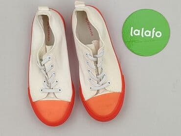 buty z białą podeszwą na wf: Reserved, Trampki damskie, rozmiar 35 — 2