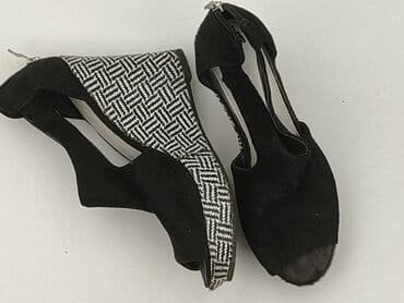 sandały koturna ccc: Sandals for women, size 38 — 1