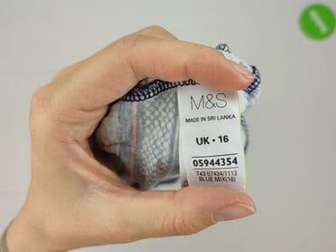 czarne bluzki z krótkim rękawem allegro: Marks & Spencer, Bluzka damska, rozmiar 2XL — 5