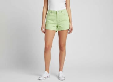 krótkie spodenki w pracy a bhp: Asos, Szorty damskie, rozmiar S — 7