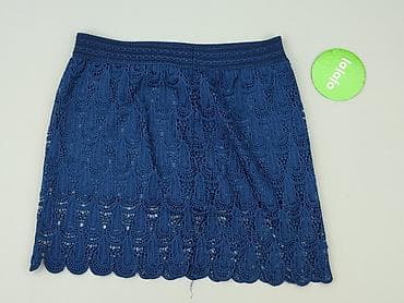 w spodniczce: Spódnica damska, rozmiar L — 3