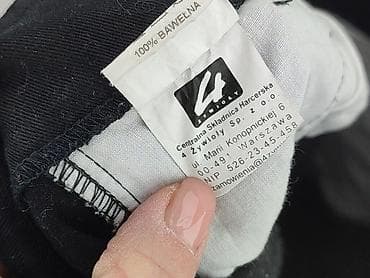 pull and bear krótkie spodenki: Szorty damskie, rozmiar S — 5