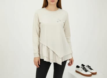 bluza z diamencikami: Bluza damska
, rozmiar M — 1