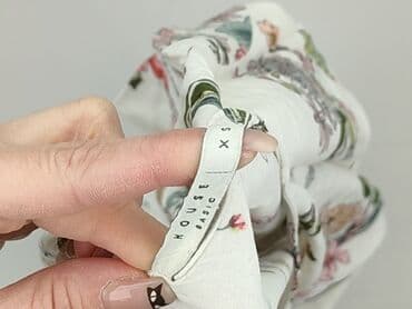 reserved biale bluzki: Basic, Bluzka damska, rozmiar XS — 4