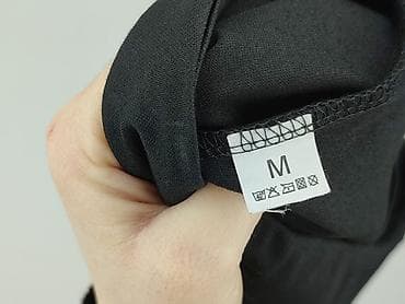 biale spodenki pull and bear: Szorty damskie, rozmiar M — 4