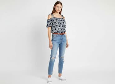 modna kiecka bluzki z krótkim rękawem: Bluzka damska, rozmiar S — 1