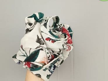 bluzki z kwiacistym wzorem: Vila, Top damski, rozmiar M — 5