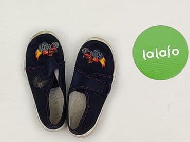 lekkie buty dziecięce: Slippers 27, Used — 4
