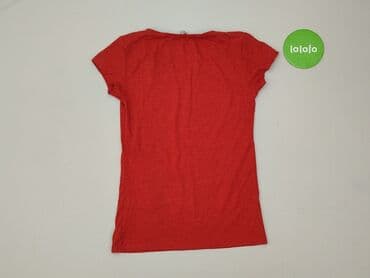 t shirty z czerwonem napisem: Women`s T-shirt, size S — 4