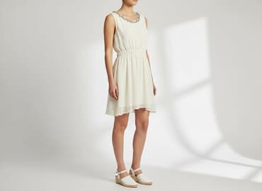 modne sukienki na komunię dla mamy: Sukienka damska, rozmiar S — 1