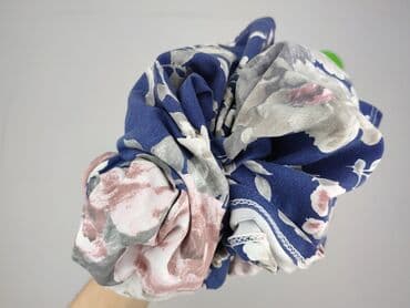 przypinka kwiat do sukienki: Sukienka damska, S — 4