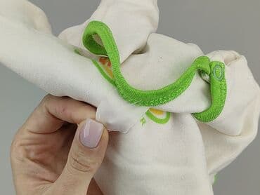kurtki zimowe guess: Body, 0-3 months, 
condition - Very good — 4