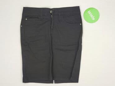 krótkie spodenki i nogi z cellulitem: Szorty damskie, rozmiar S — 2