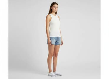 obcisła bluzka na ramiączkach: Top damski, rozmiar M — 1