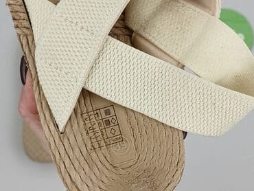 sandały na koturnie z pomponami: Sandały damskie, rozmiar 39 — 4