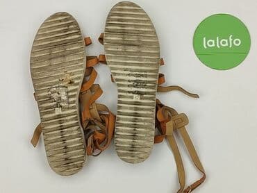 sandały skórzane z zakrytą piętą: Sandały damskie, rozmiar 42 — 3