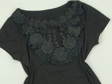 t shirty z czerwonem napisem: Women`s T-shirt, size S (EU 36) — 1