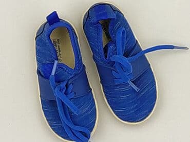 Buty sportowe Zara, 20, Używany