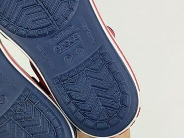 sandały zakryte palce i pięta: Босоніжки Crocs, 15 і менше, Б/в на lalafo.pl — 5 sandały zakryte palce i pięta: Босоніжки Crocs, 15 і менше, Б/в — 5