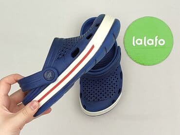 sandały crocs dla dzieci: Kapcie COQUI, 29, Używany — 6