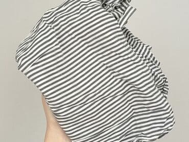 t shirt old navy: Old Navy, Women`s shirt, size S — 6