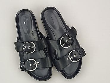 sandalki deichmann: Bershka, Klapki damskie, rozmiar 40 — 1