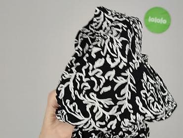 pull and bear shorts: Sinsay, Shorts for women, size M — 4