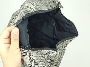 torba calvin klein damska: Kosmetyczka, stan - Dobry — 4