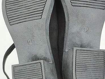 emel eobuwie: Czarne damskie czółenka na słupku z paskiem - Rozmiar: 41 (oznaczenie — 5