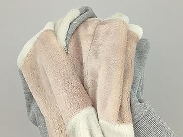 kari trampki: Jean Pascale, Bluza damska
, rozmiar M — 6