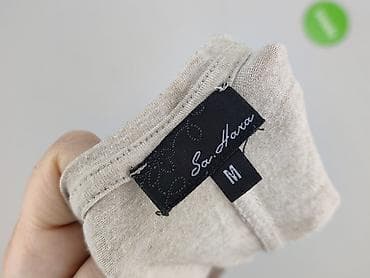 m: Жіноча блуза, розмір M — 4