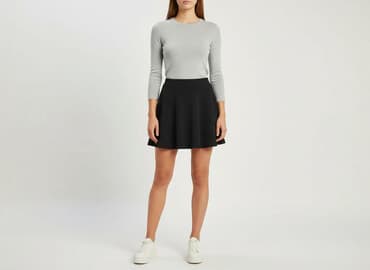 spódniczki ze sztucznej skóry: Butik, Spódnica damska, rozmiar M — 7