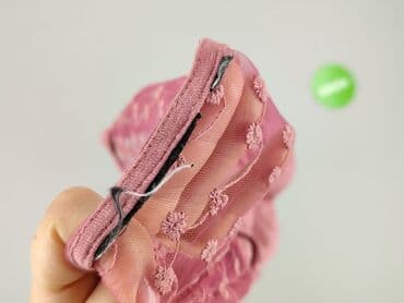 ażurowa bluzka na ramiączkach: Bluzka damska, rozmiar M — 5