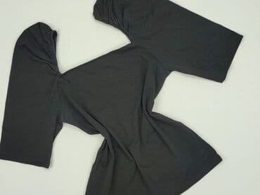 bluzki z dekoltem serce: Bluzka damska, rozmiar S — 1