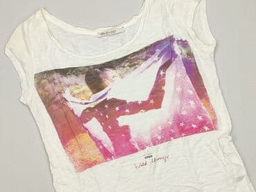 koszulka pod marynarkę damska: Stradivarius, T-shirt damski, rozmiar S — 1