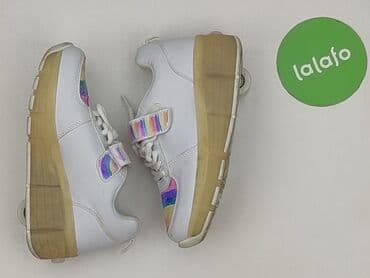 koszulka z nadrukiem roweru: Buty sportowe 33, Używany — 6