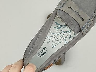 primark spaghetti top: Półbuty Lasocki, 31, Używany — 5