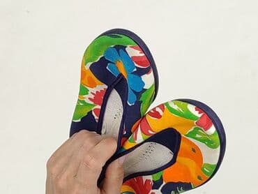 Kids' Footwear: Baby shoes, 33, condition - Perfect — 4