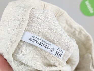 stradivarius spodnie w paski: Stradivarius, Szorty damskie, rozmiar M — 4