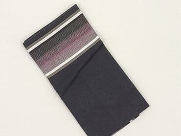 Other Accessories: Używana, męska chusteczka do nosa w idealnym stanie. Chusteczka ma