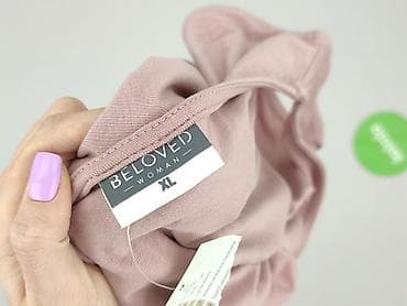 my basic t shirty: Beloved, Women`s top, size XL — 4