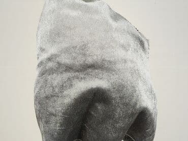 klapki z futerkiem firmowe: Ponczo damskie, rozmiar One size — 4