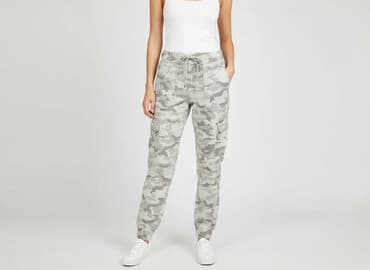 ubrania dla pilota: American Eagle, Spodnie cargo damskie, rozmiar 2XS — 1