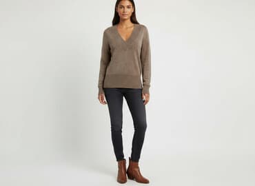 sweter z dekoltem v: Sweter damski, rozmiar S — 5