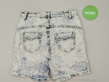 krótkie spodenki i nogi z cellulitem: Szorty damskie, S — 3