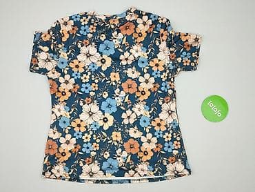 stradivarius tshirt: Women`s T-shirt, size M — 4